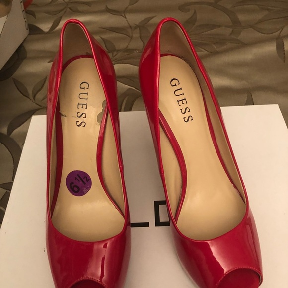 GUESS HEELS - Picture 3 of 4